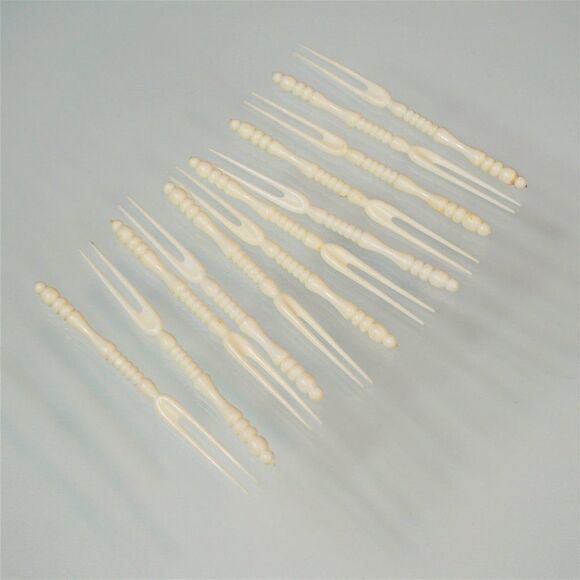 Vintage 60s Cocktail Forks Party Picks Charcuterie Hors D’oeuvre Servers Plastic - Picture 5 of 5